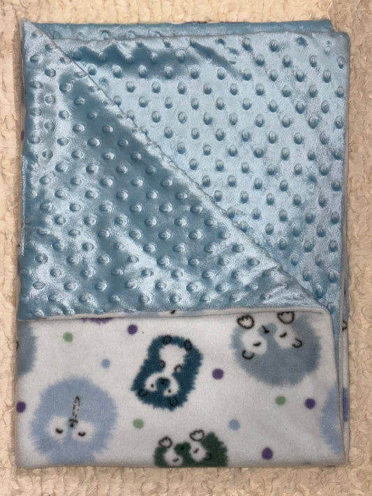 Petits hérissons bleus